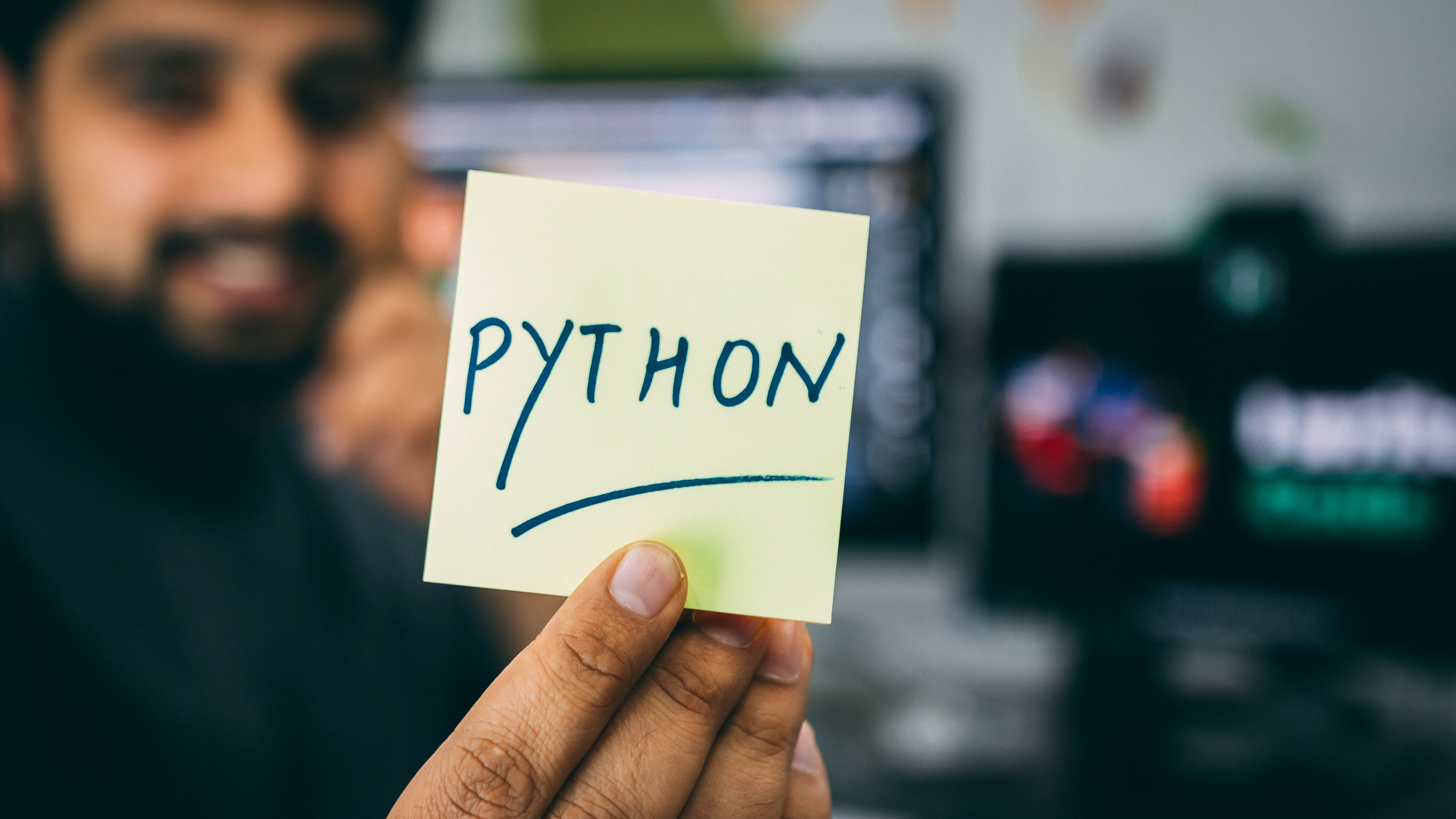 3 Beginner Tips to Learn Python Programming